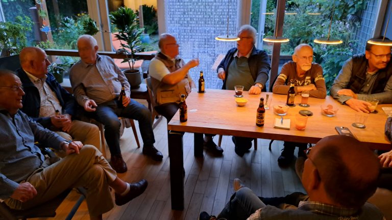 Samenkomst leden APKV Het Oosten. Foto: Tom van den Berg